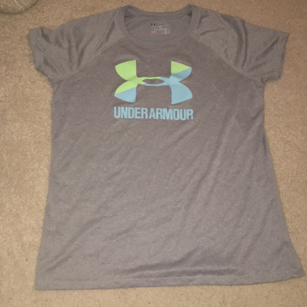 Girls Under Armour gray athletic shirt